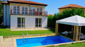 вила Мариела - villa Mariela